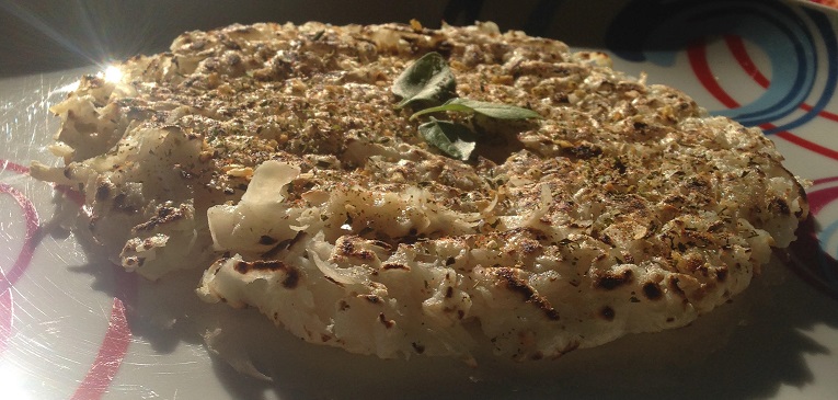 Como fazer tapioca de inhame? Ralado e cru direto na frigideira, o inhame fica uma delícia